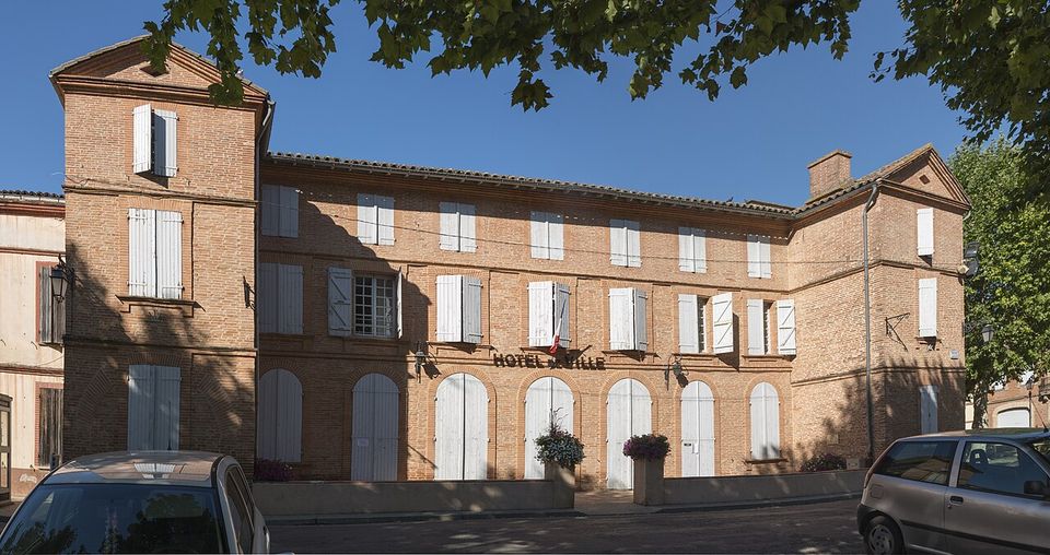 L'hôtel de ville de Fronton